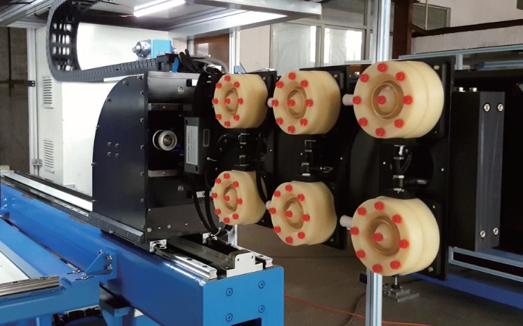 IML Robot End Of Arm Tooling